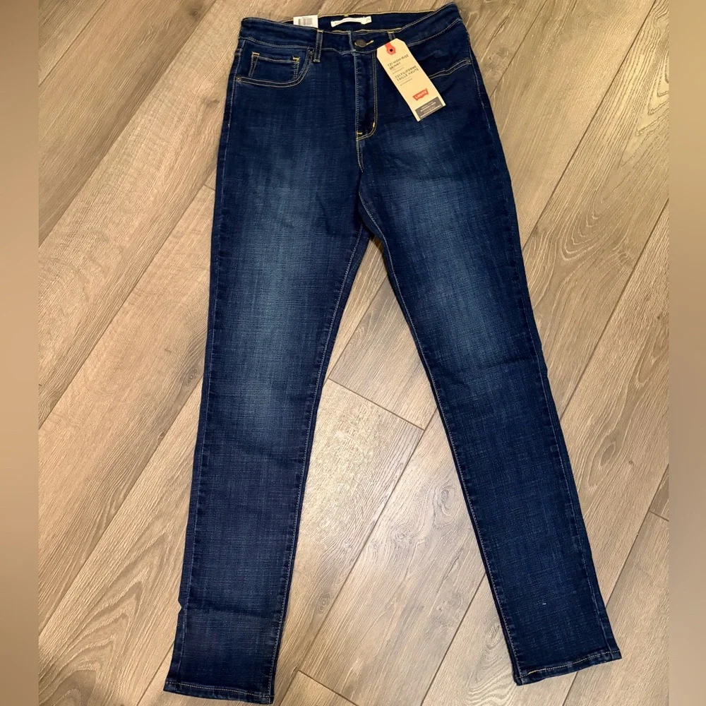Levi's 721 Women’s Dark Blue Denim Jeans - Picture 2 of 2